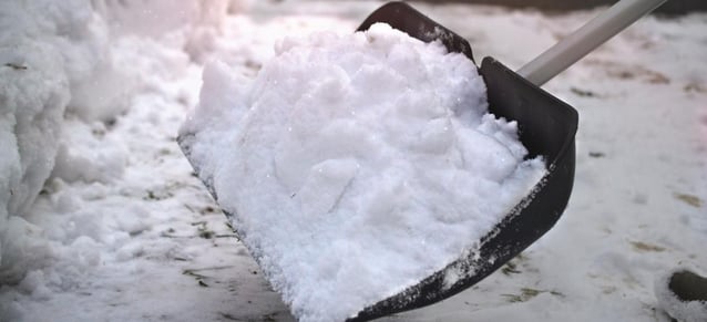 Snow shovel-1